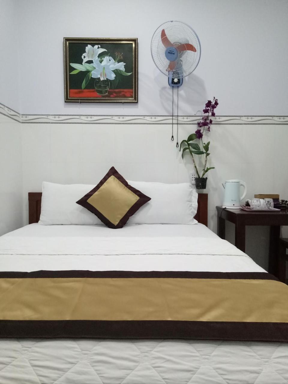 Duong Hieu Guesthouse دونغ دونغ المظهر الخارجي الصورة